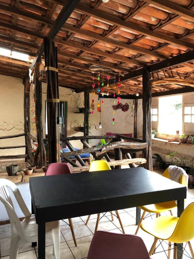Hostel Casa Latina Ленсойс Экстерьер фото